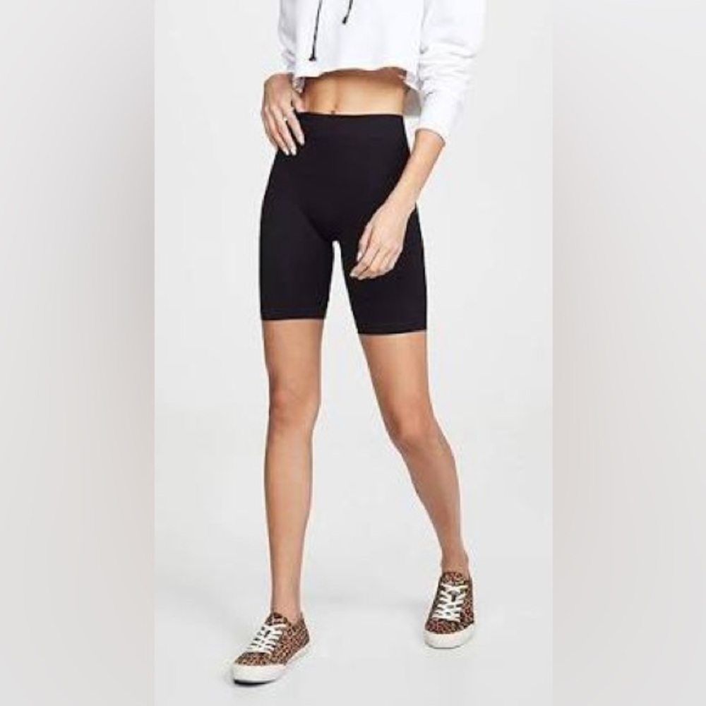 Free People Intimately Womens Black Seamless Bike Shorts 6" Inseam Size XS/S NWT
